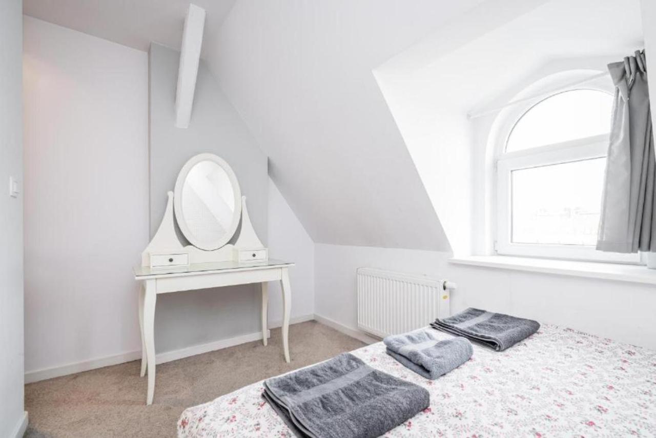 Urban Nest Apartments Bon 11 크라쿠프 외부 사진